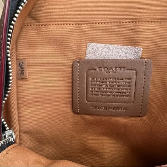 COACH Belt Bag/Crossbody in Signature Denim C0913 AUTHENTIC - Picture 11 of 12